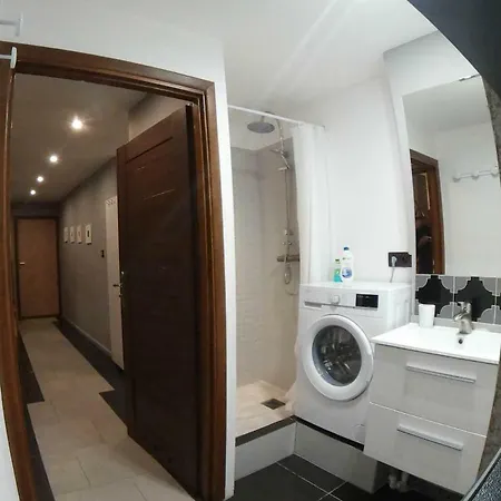 Remi - Luxury Central Apartment
