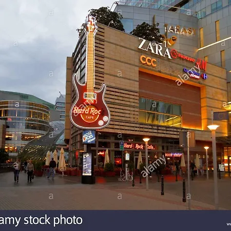 Remi - Luxury Central *